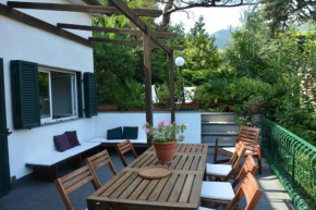 Pretty White House, Monterosso Al Mare